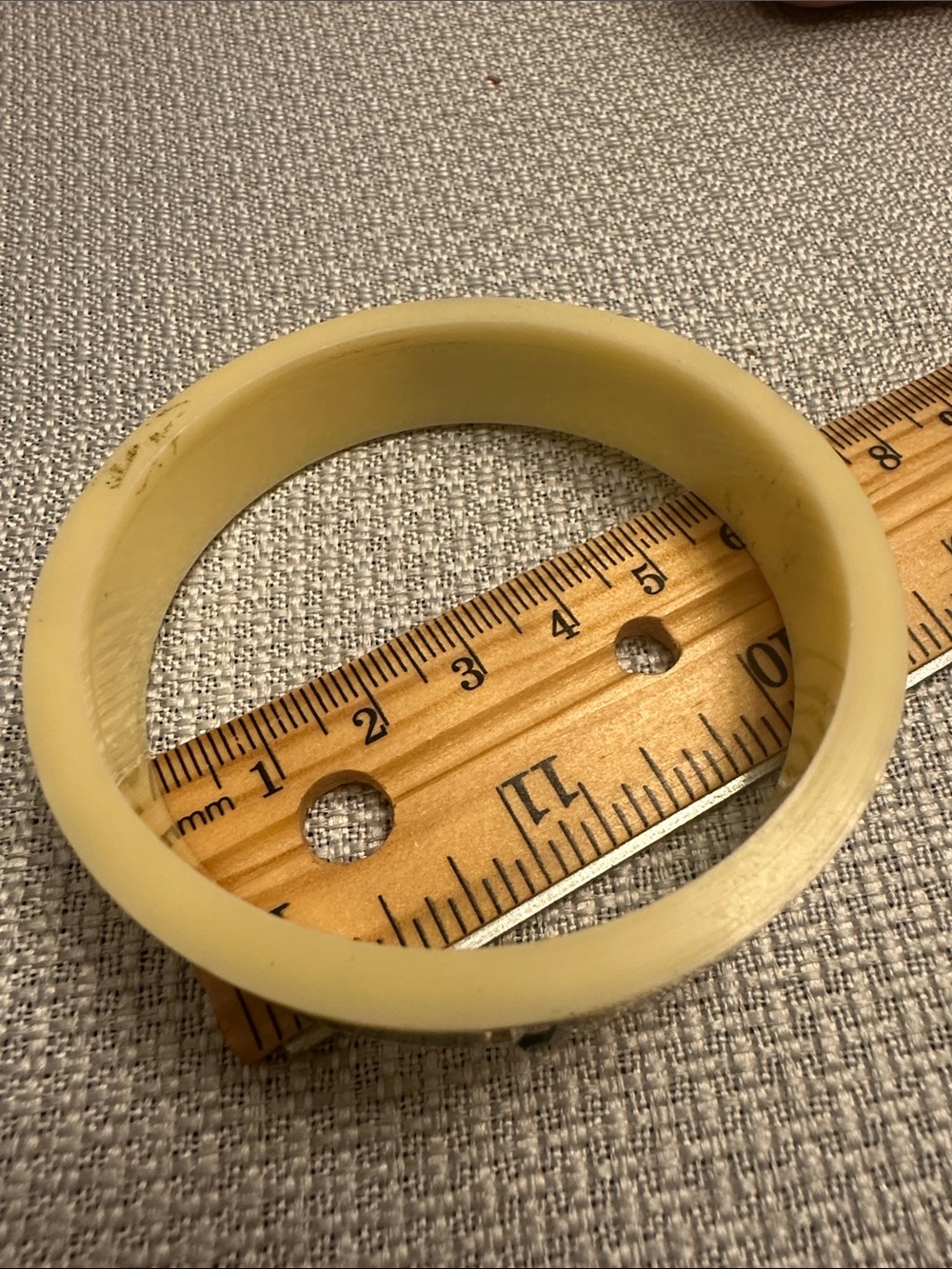 🦚 Pristine 1930s Art Deco Hand-Painted Celluloid Peacock Bangle - Picture 12 of 12